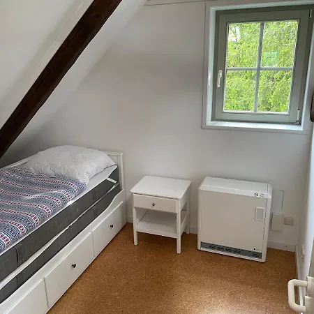 Feriehus Liebevoll Eingerichtetes Mit Grossem Garten